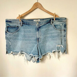 Abercrombie and Fitch The Cutoff Short  High Rise